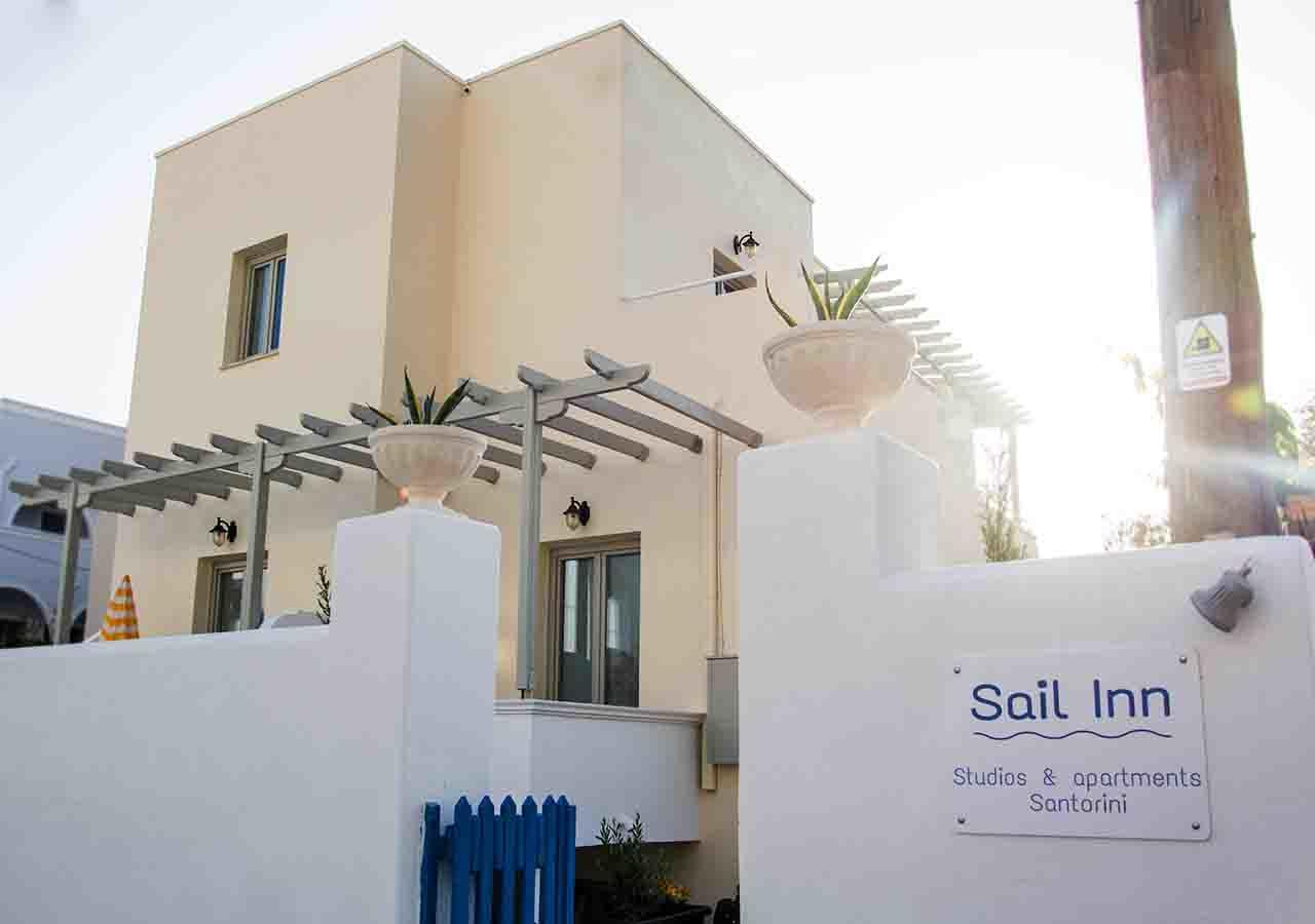 Sail Inn Studios & Apartments Kamári Exterior foto
